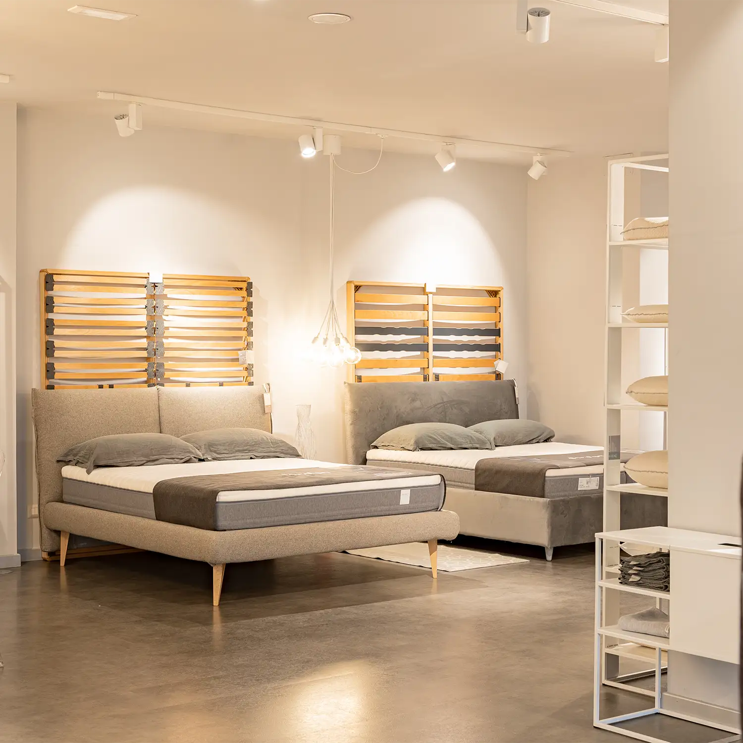 gruppo-de-stasio-dorelan-store-vomero-gallery-1